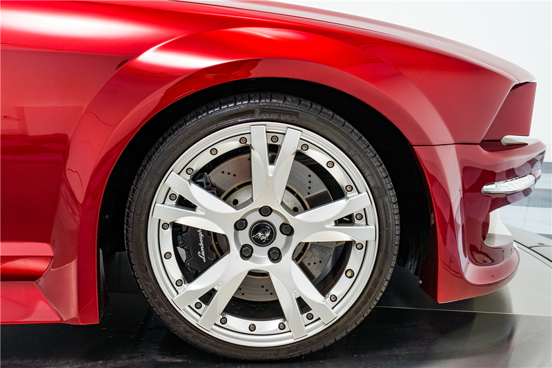 Illustration for article titled This Ford Mustang Is a Lamborghini Gallardo